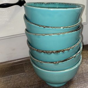 Turquoise bowls🦋🐳🐬🐟💦❄️🧊🥏